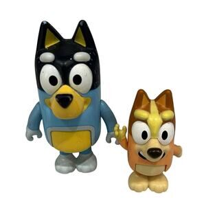 Moose Toys Bluey 3" Dad Bandit And Bingo 2.5" Action Figures